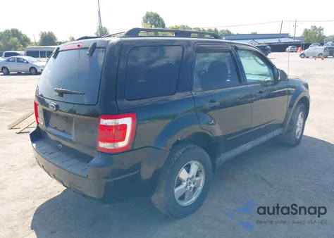 2010 Ford Escape Xlt из США, поврежденный, VIN 1FMCU0D74AKA72068